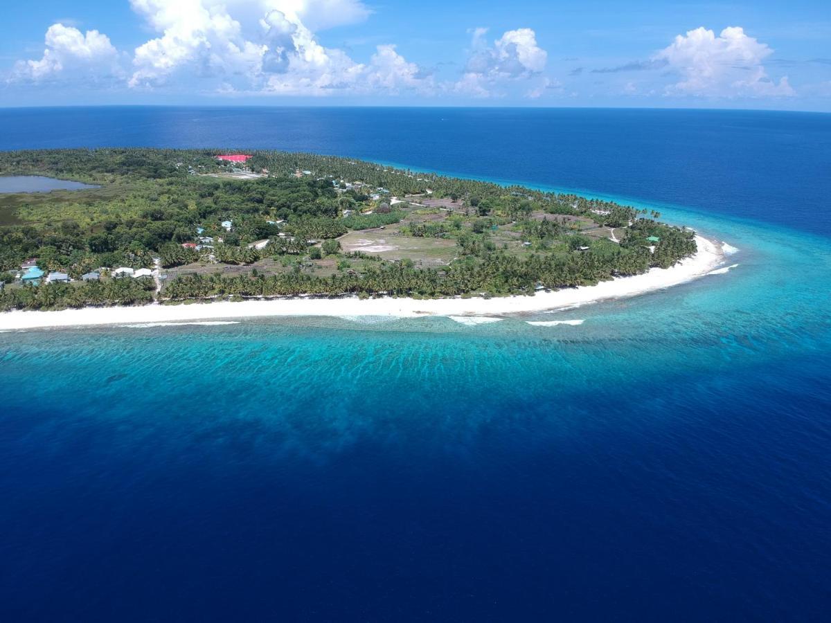 Isle Royal Inn Fuvahmulah Bagian luar foto